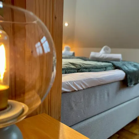 Ambiente Apartment *