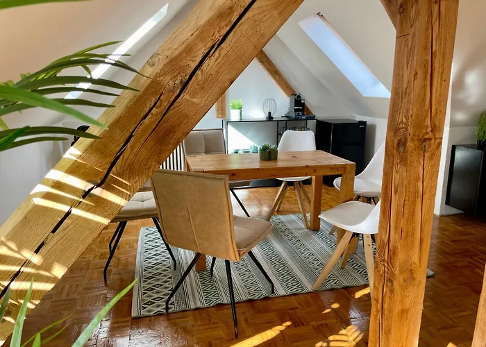 Ambiente شقة فالكنزيه