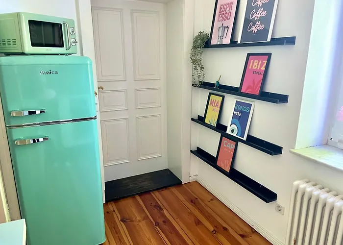 Ambiente * فالكنزيه