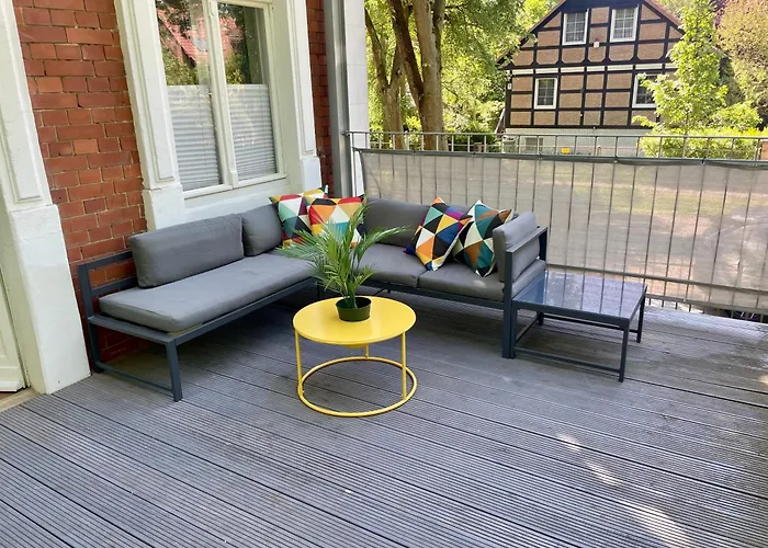 Ambiente * فالكنزيه